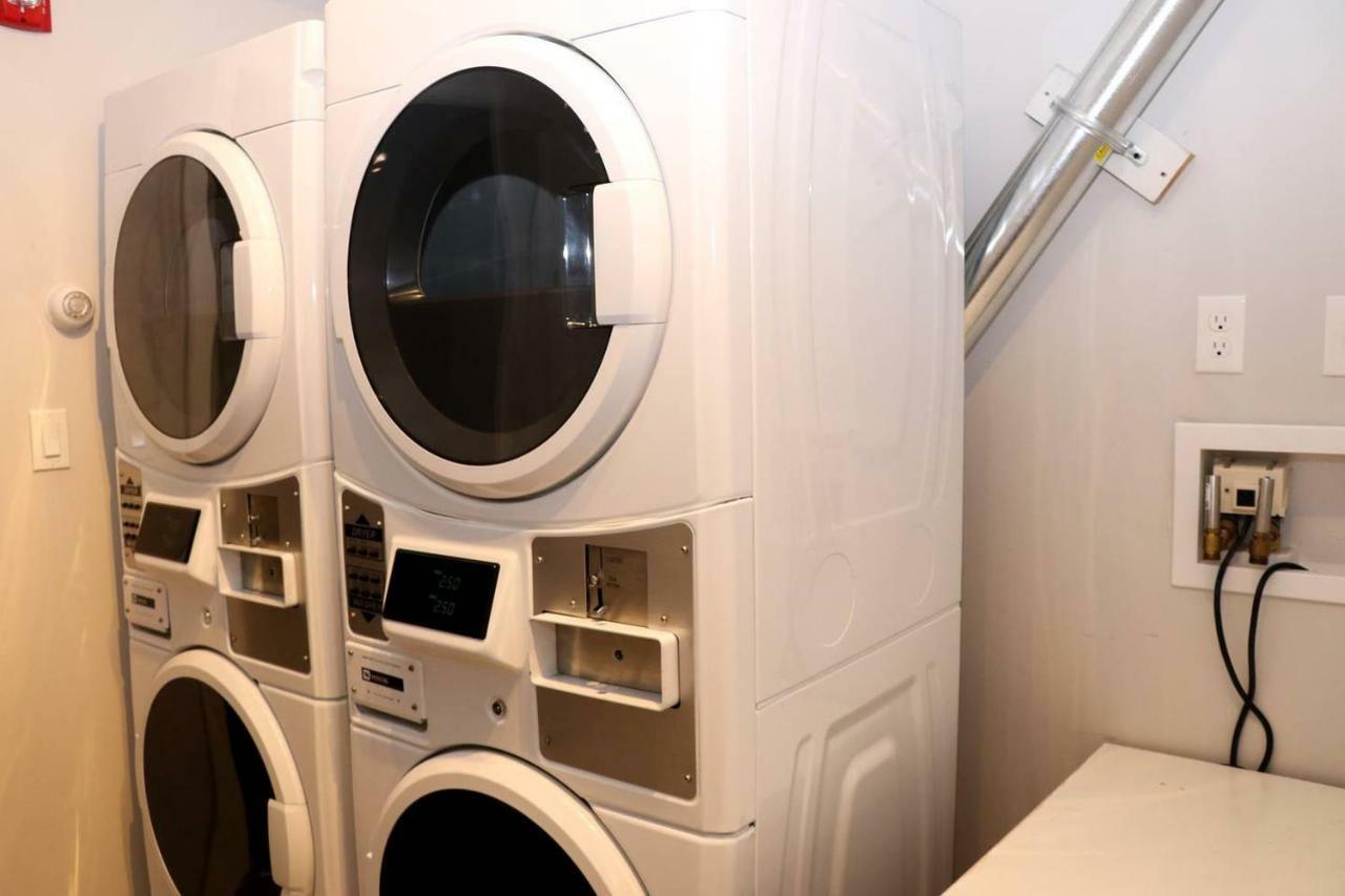 A Stylish Stay W/ A Queen Bed, Heated Floors.. #15 Бруклин Экстерьер фото